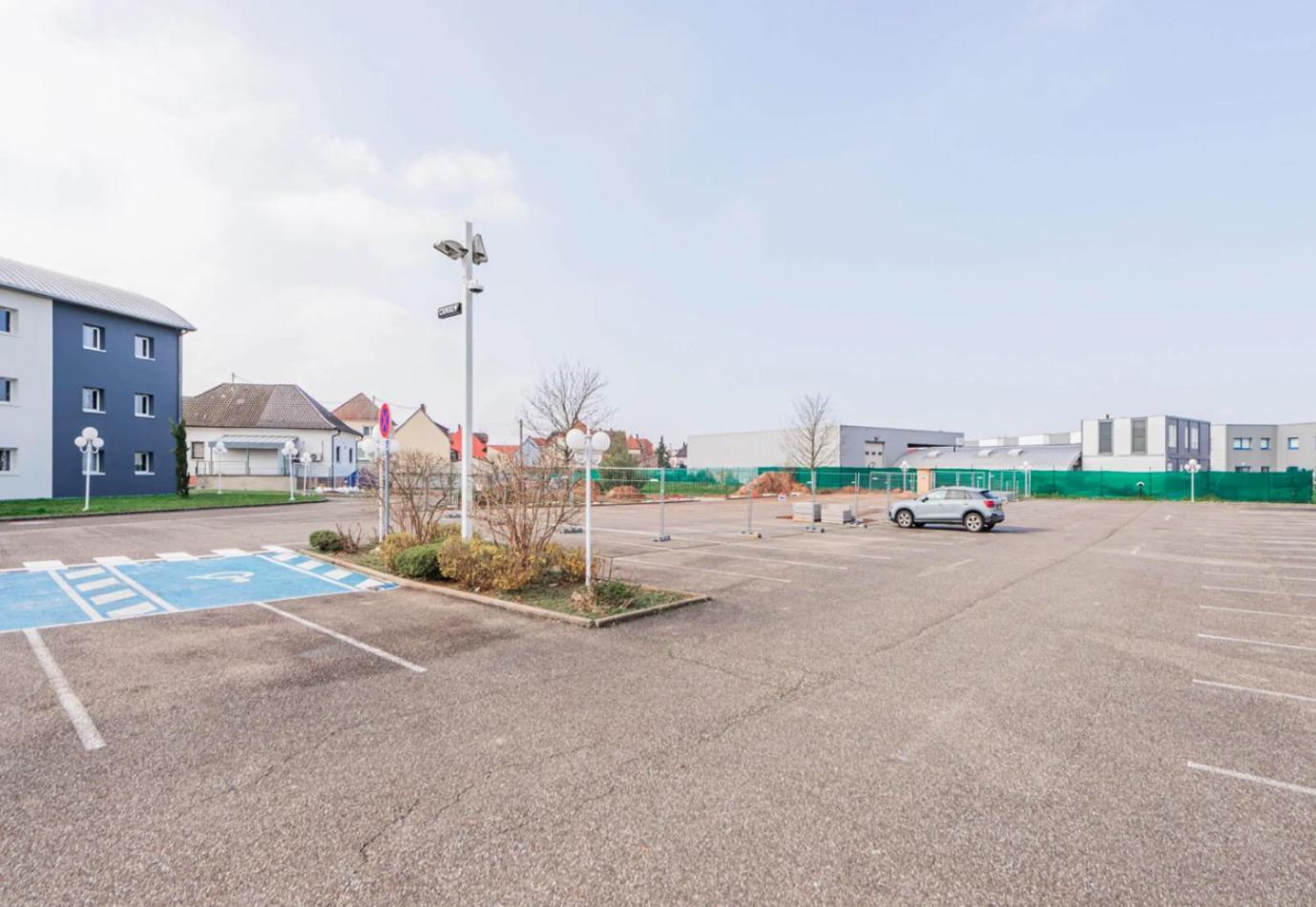 Hotel Roi Soleil Strasbourg Aéroport Holtzheim Exterior foto